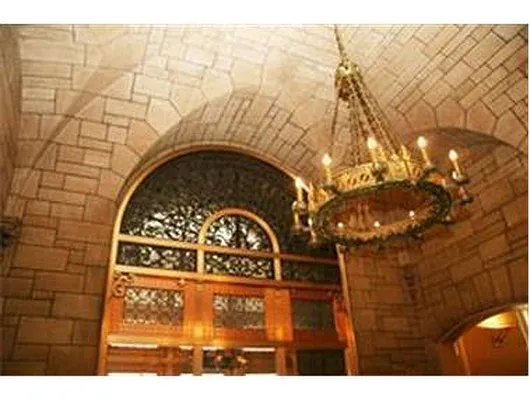 Rented by Douglas Elliman | media 14