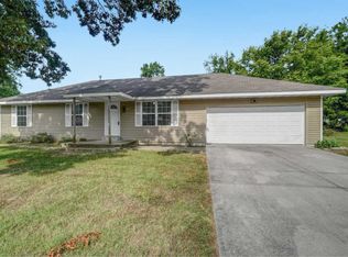 313 S Missouri St, Marionville, MO 65705