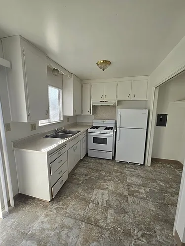 1915 Celeste Ct #B Photo 1 1915 Celeste Ct #B Photo 1