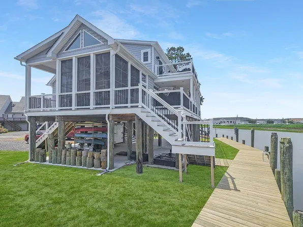 37369 Keel Ct, Greenbackville, VA 23356