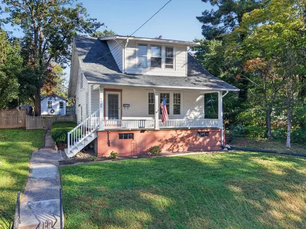 4008 Lexington St, Harrisburg, PA 17109