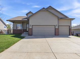 403 W Koob Ln, Andover, KS 67002