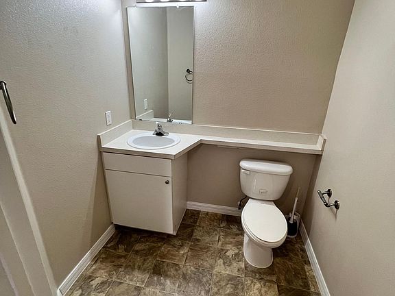 4th image of 1610 Raena Dr