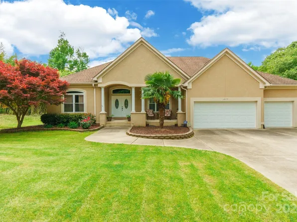 3205 Allenwood Rd, Charlotte, NC 28270