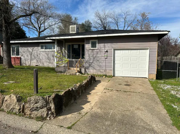 1874 Hartnell Ave, Redding, CA 96002