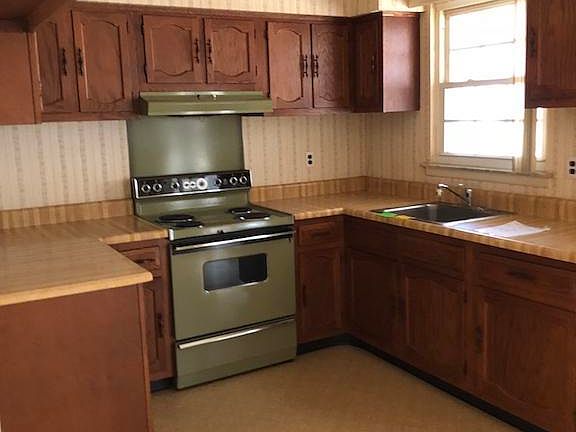 4th image of 21A Canton Dr #51