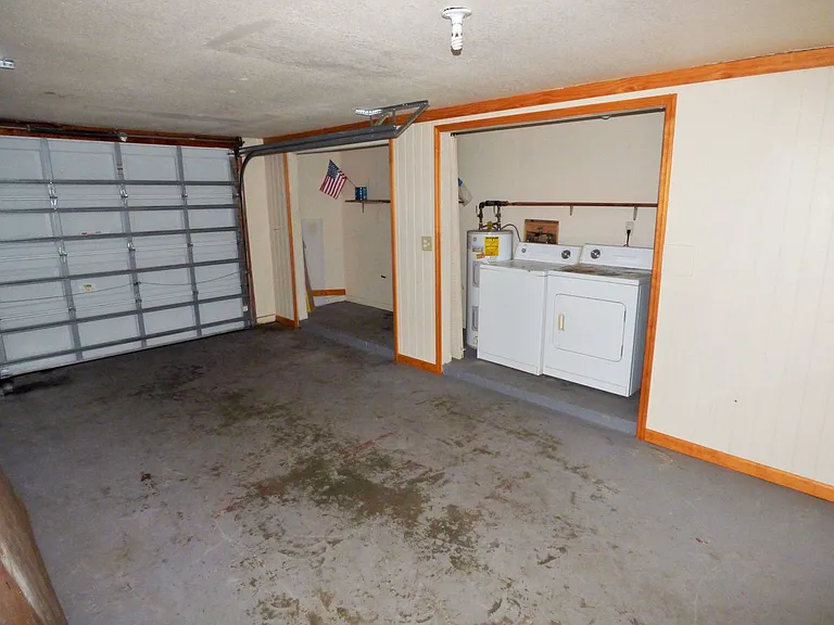 3074 Broadpoint Dr — Photo 28