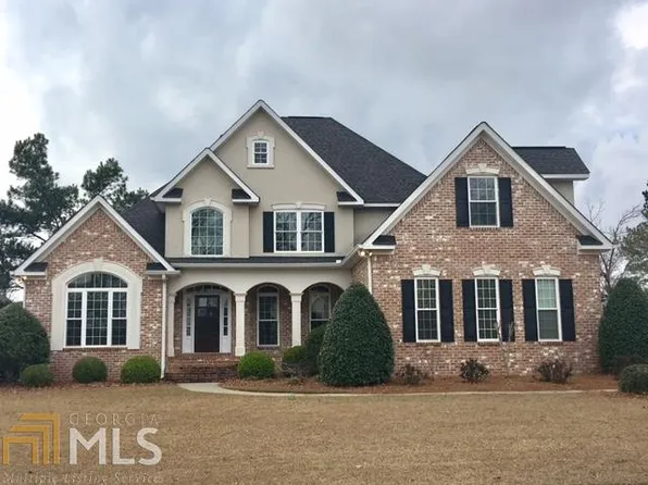 219 Avondale Cir, Warner Robins, GA 31088