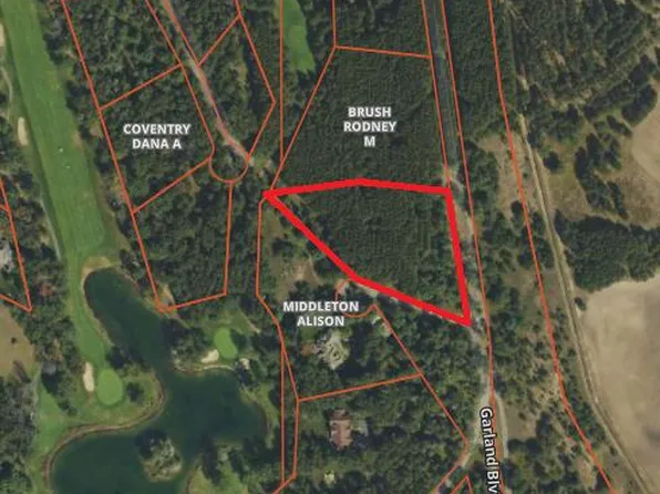 39 Garland Blvd, Lewiston, MI 49756