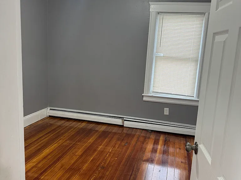 86 Owen Ave #2 — Photo 6