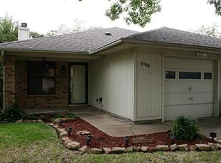 6526 Oak Forest Ct, Fort Worth, TX 76112