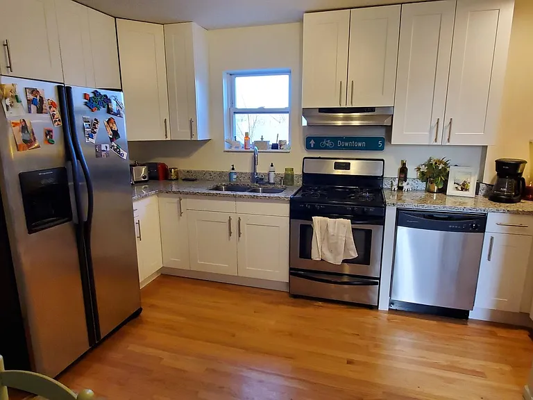 2628 W Thomas St #3 — Photo 7