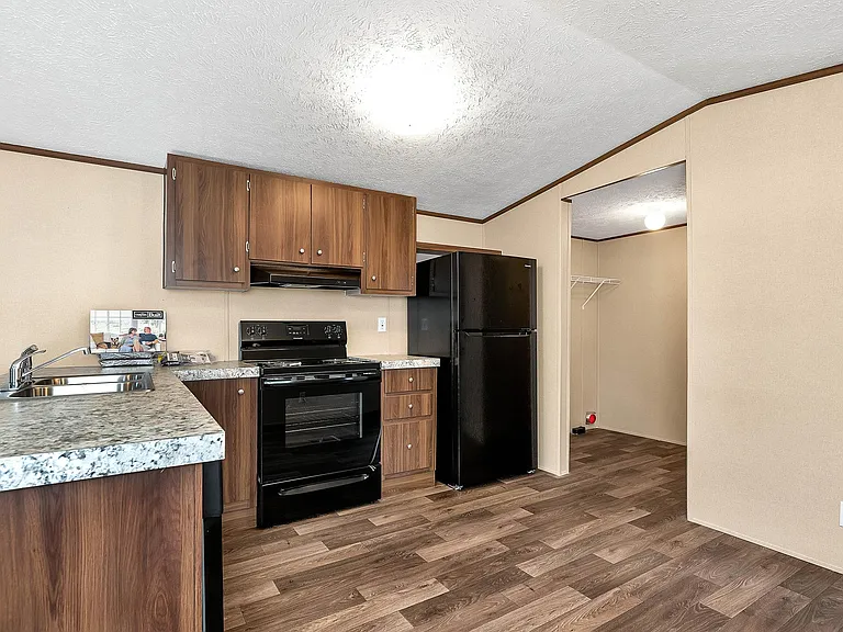 200 Boardwalk Dr — Photo 8