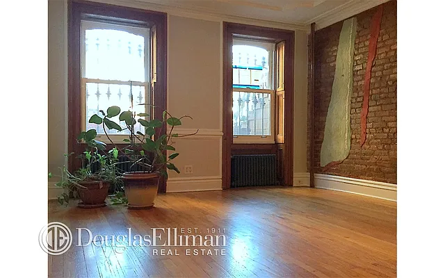 Rented by Douglas Elliman | media 17