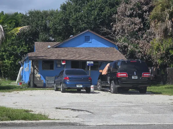 916 AVENUE H, Fort Pierce, FL 34950