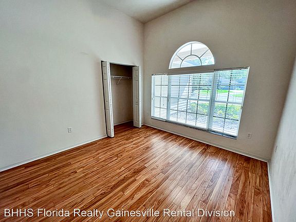 4th image of 2234 NW 49th Ave