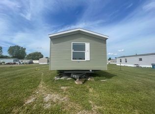 920 Cottonwood Ln, Rochester, IN 46975