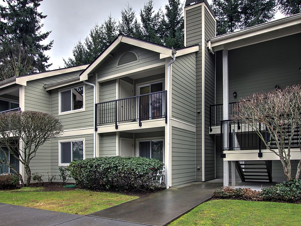 1st image of 6525 200th St SW APT 203