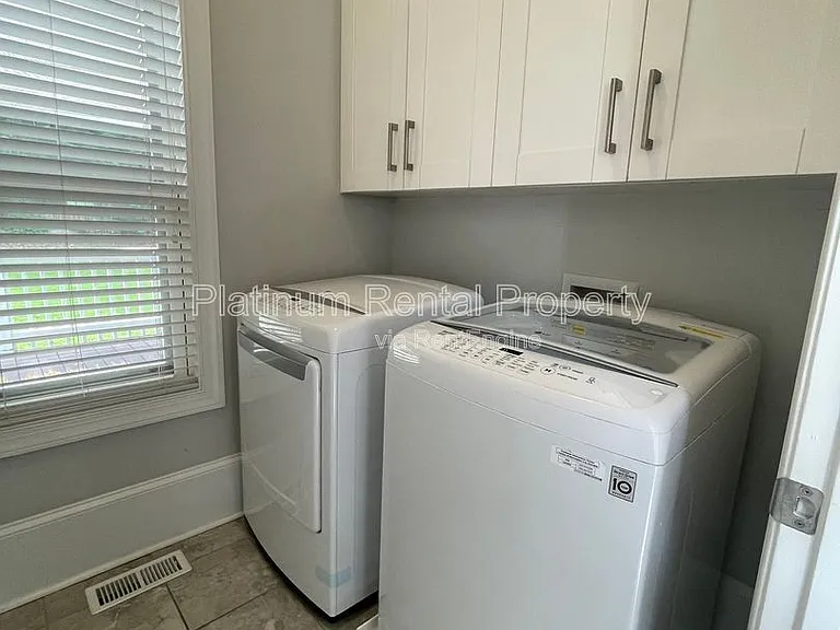 149 Dahlgren St SE — Photo 21