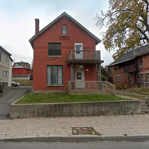 638 Rideau St #A Photo 1