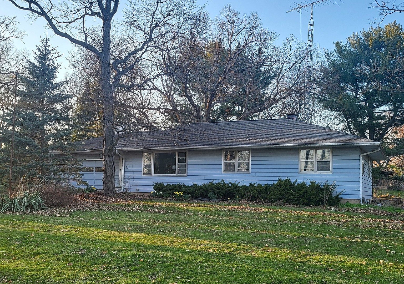 13389 Ash Rd, Genoa, IL 60135 | Zillow