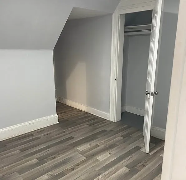 178 Clarence St #4 — Photo 2
