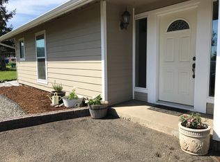 220 E Hendrickson Rd, Sequim, WA 98382