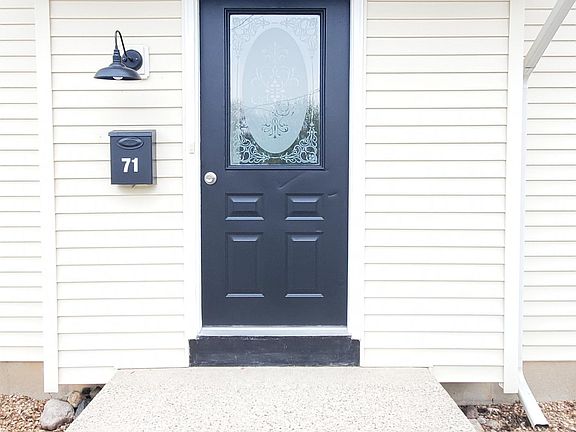3rd image of 71 Gaylord Ct NE
