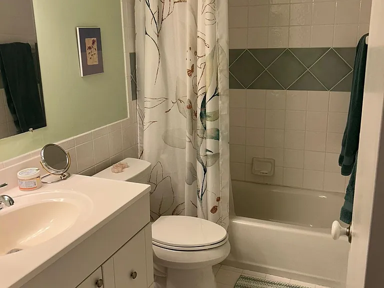 159 NW 70th St #402 — Photo 8