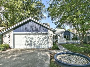 6177 Belle Rive Ct, Jacksonville, FL 32256