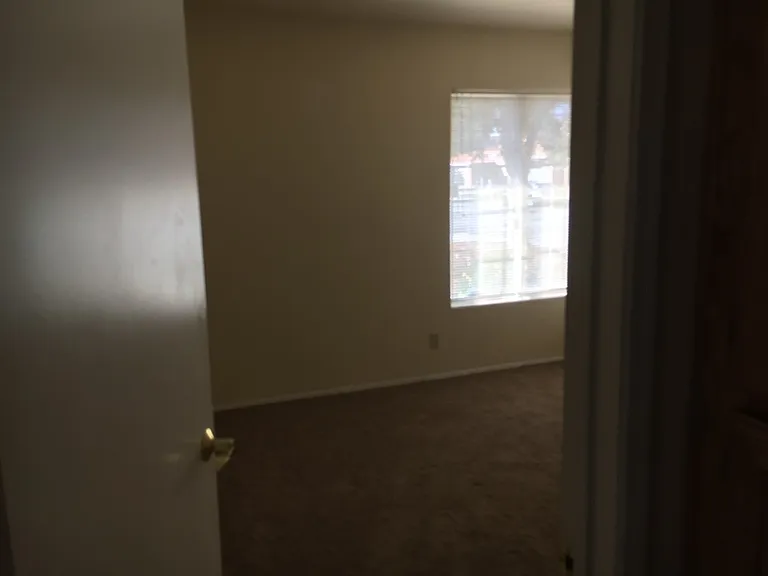 0 Tomiko Dr — Photo 12