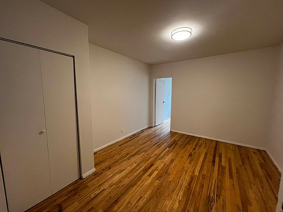3rd image of 235 E 82nd St APT 4A