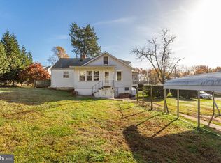 3300 Recker Rd, Chesapeake Beach, MD 20732