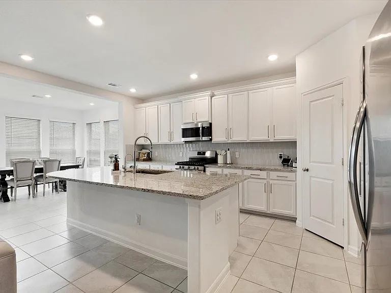 4912 Overland Hollow Dr — Photo 5