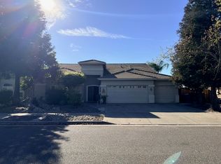 2031 Swanson Dr, Escalon, CA 95320