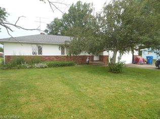 35891 Cooley Rd, Grafton, OH 44044