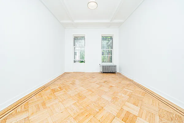 Rented by Voro, LLC | media 15