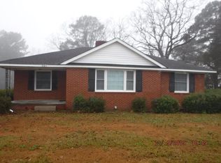 3181 Beddard Rd, Greenville, NC 27837