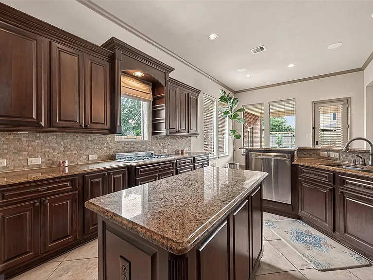 27411 Manor Falls Ln — Photo 19