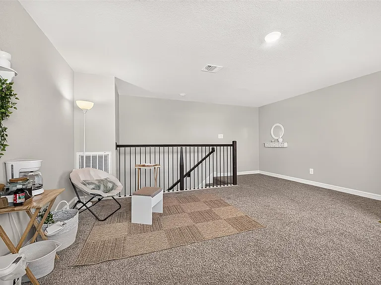 7211 Colwyn Bay Trl — Photo 37