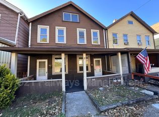 304 Erie Ave #B, Glassport, PA