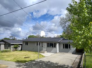 838 N 9th St, Lakeview, OR 97630