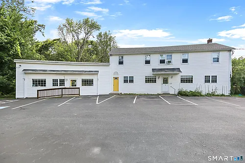 1129 E Route 169 Photo 1