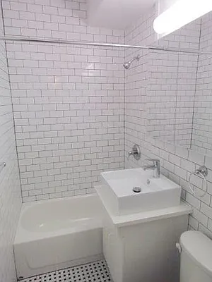 Rented by Mark David | media 44