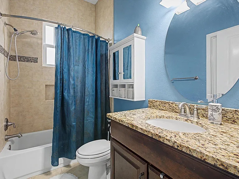 3078 Dickinson Dr — Photo 20