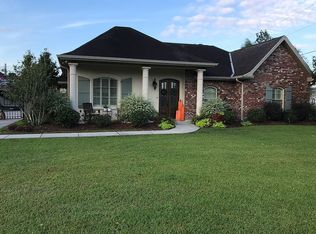 2935 Mango Ave, Gray, LA 70359