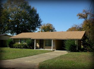 1205 Campus Dr, Water Valley, MS 38965