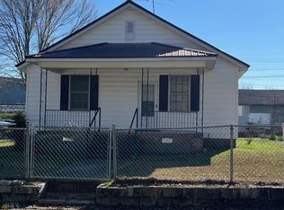 217 Snyder Ave, Elberton, GA 30635