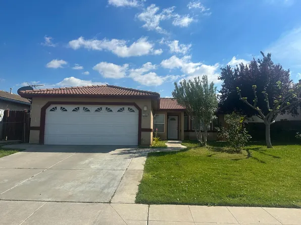1740 Pierce Ln, Madera, CA 93638