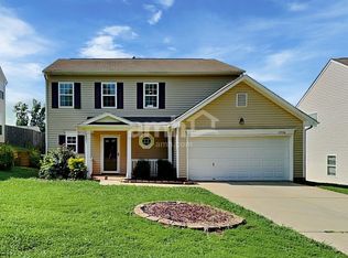 15526 Rathangan Dr, Charlotte, NC 28273